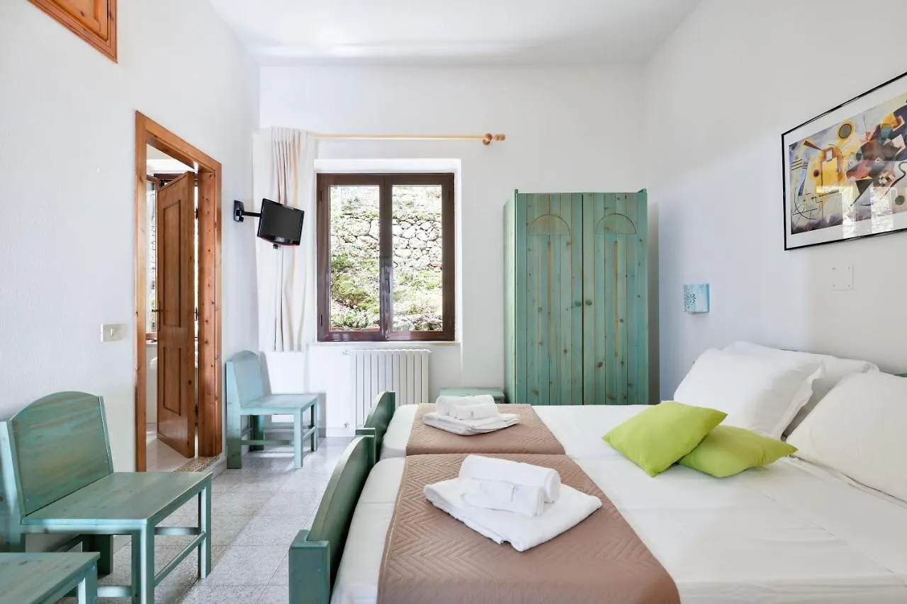 Hotel S'Enis Monte Maccione Oliena