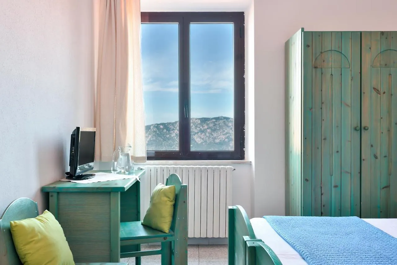 Hotel S'Enis Monte Maccione Oliena