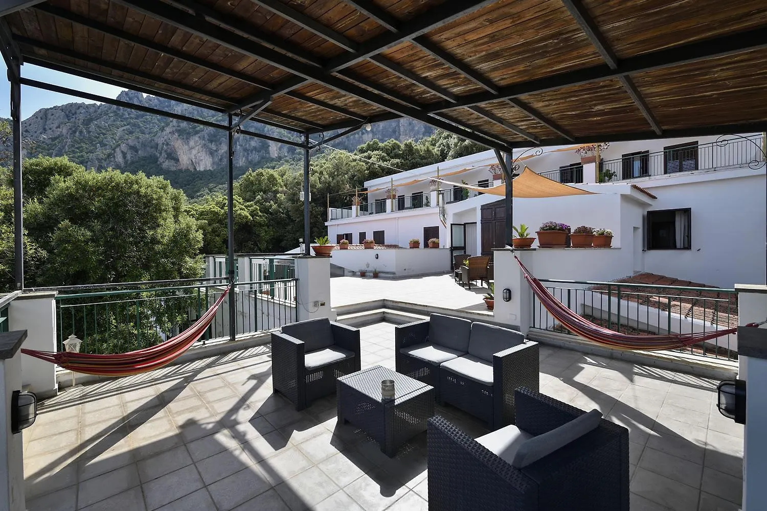 Hotel S'Enis Monte Maccione Oliena
