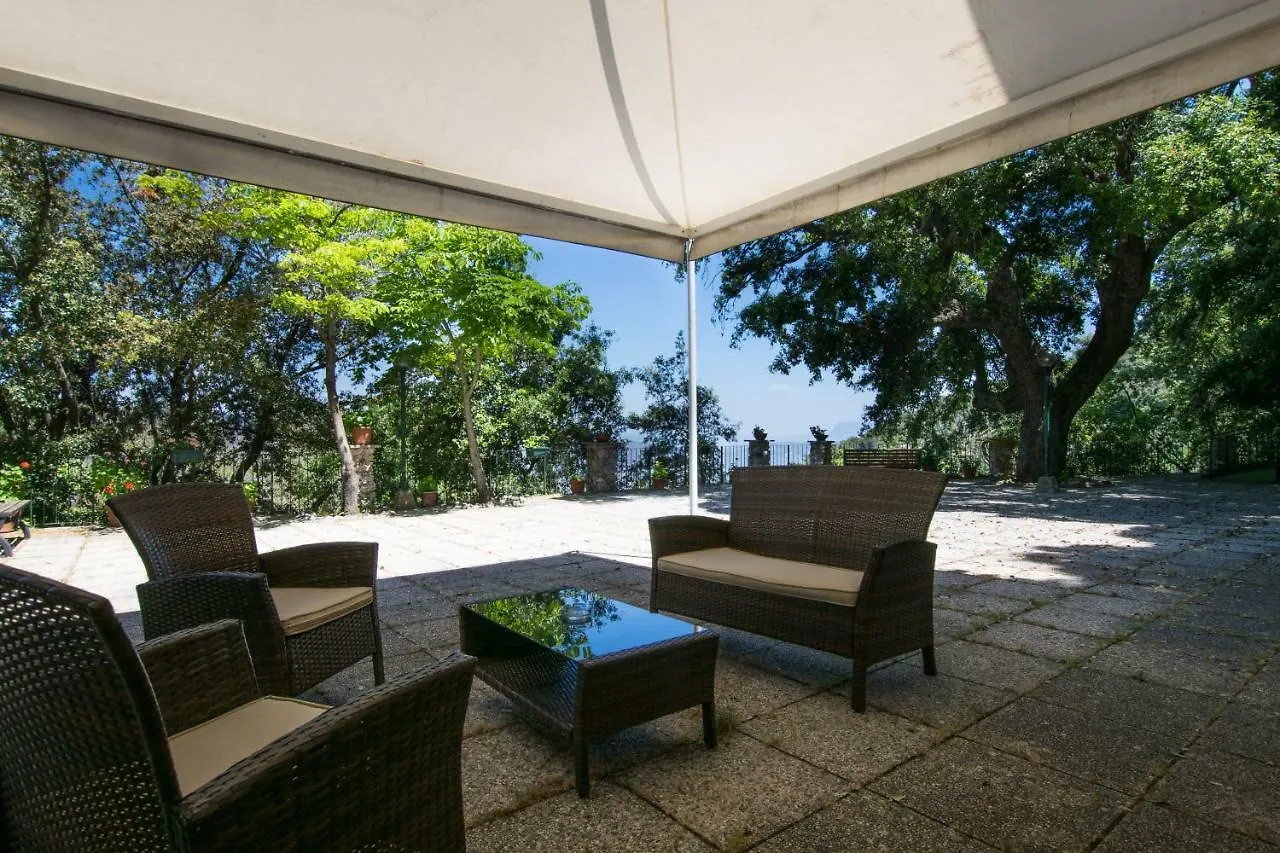Hotel S'Enis Monte Maccione Oliena 3*,